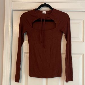 Aritzia Burgundy Long Sleeve T Shirt with tie front